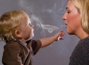 خطرات سیگار برای کودکان