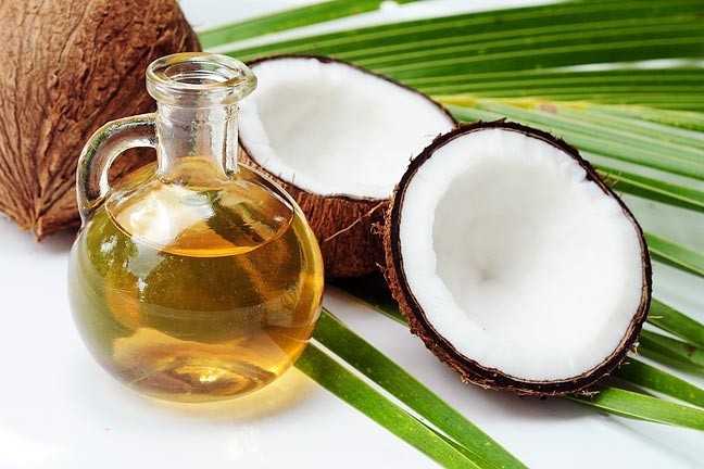 روغن های طبیعی و اثرات مفید آن در زیبایی