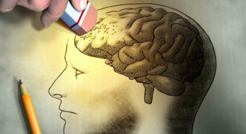 وقتی یکی از اطرافیانتان مبتلا به آلزایمر می شود... وقتی یکی از اطرافیانتان مبتلا به آلزایمر می شود...