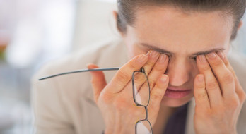 چرا همیشه احساس خستگی می کنم؟ چرا همیشه احساس خستگی می کنم؟