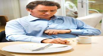 11 راه حل ساده برای تسکین سوزش معده 11 راه حل ساده برای تسکین سوزش معده
