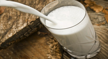 مزایای شگفت انگیز شیر مزایای شگفت انگیز شیر